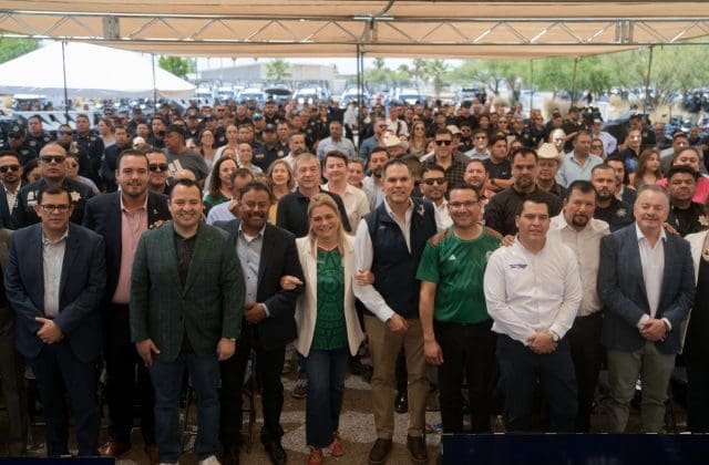 Entrega Maru Campos equipamiento a policial de 13 municipios del Estado