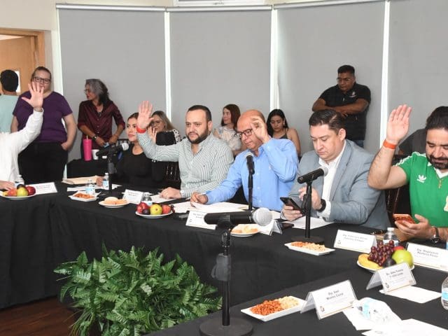 JUCOPO formaliza invitación a Cruz Pérez Cuéllar por caso ISR