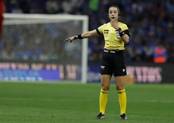 Silbante Katia Itzel García hara historia en el mundial
