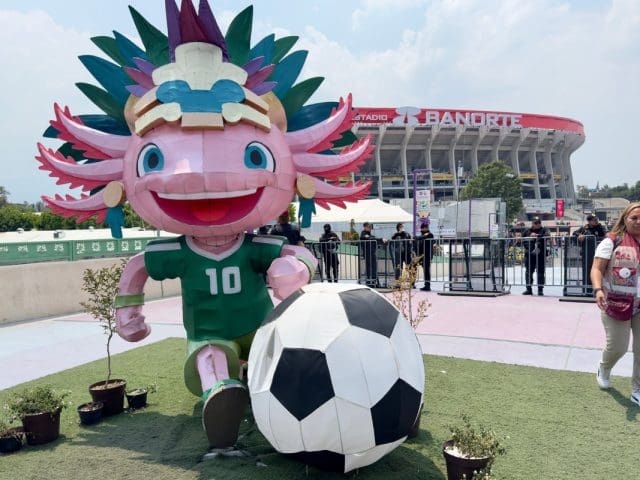 FIFA prohíbe botellas de agua reutilizables en los estadios del Mundial 2026