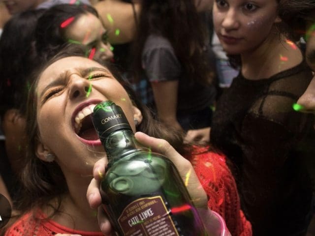 Chihuahua supera el consumo de alcohol del 4.7, a 5.4 litros percápita