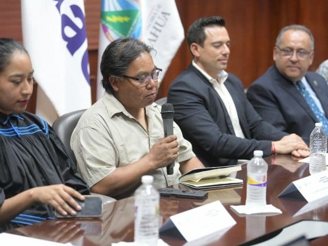 La UACH busca sensibilizar a estudiantes y docentes sobre los rarámuris