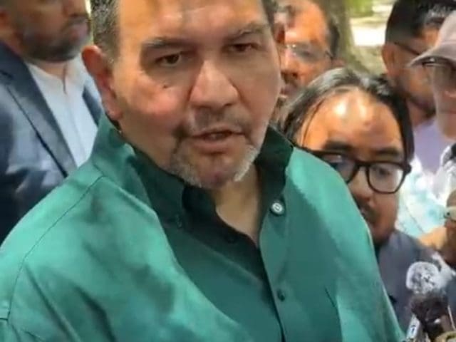 Cruz Pérez Cuellar rechaza que el candidato por MORENA a la gubernatura sea mujer