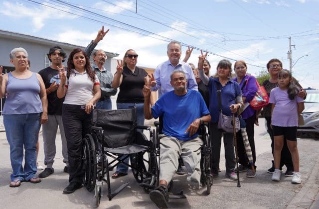 El senador Mario Vázquez realiza entregas de apoyos a familias chihuahuenses