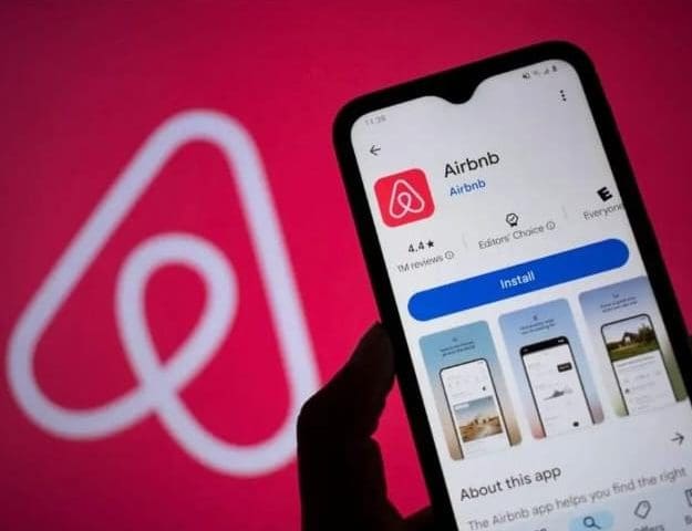 PROFECO da advertencias por alojamiento en plataformas digitales