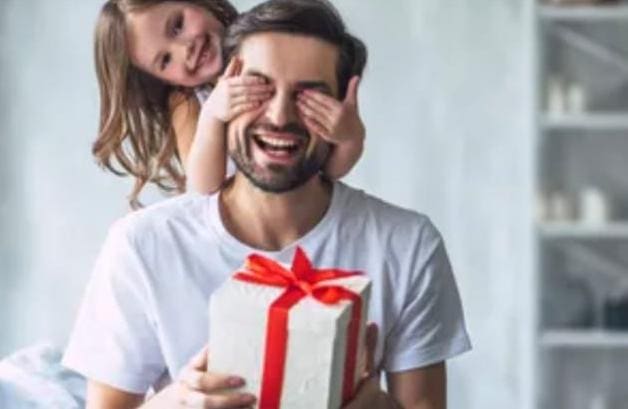 Analisis clínicos de la UACH con descuento por día del padre