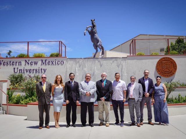 La UACH realiza convenio con la Universidad de Nuevo México