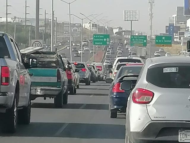Alta carga vehicular agrava contaminación visible en Chihuahua