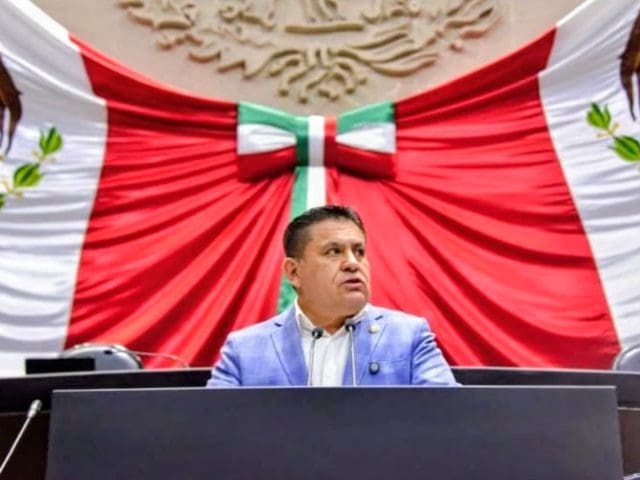 Impulsa Alex Domínguez alianza binacional para frenar narcóticos y drogas sintéticas