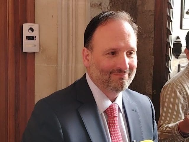 Revisión de transmisiones del Mundial no es competencia del Estado: De la Peña
