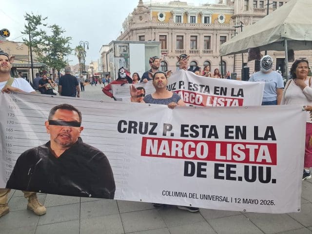 Le hacen «Fuego Amigo» a Cruz