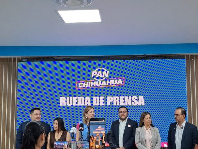 Integrantes del PAN chihuahua presentan reforma electoral