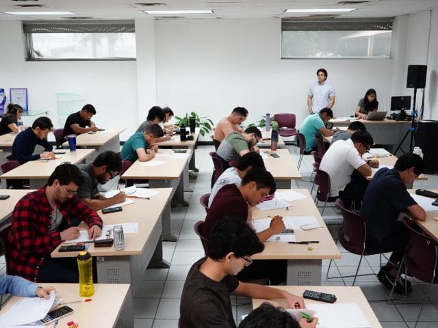 Buscan más 100 jóvenes viajar a Taiwán para dominar la inteligencia artificial