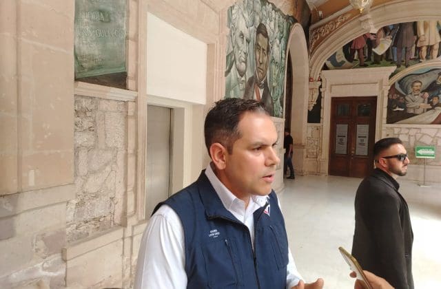 Este viernes, autoridades estatales se reúnen para atender desplazamiento forzado en Chihuahua