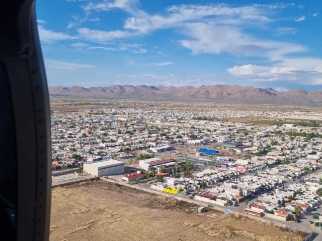 Desde el aire refuerzan seguridad de los chihuahuenses durante el verano
