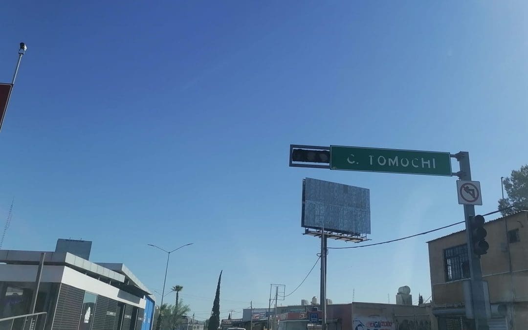Reportan semáforos fuera de servicio en cruce de Tomochi y Colón