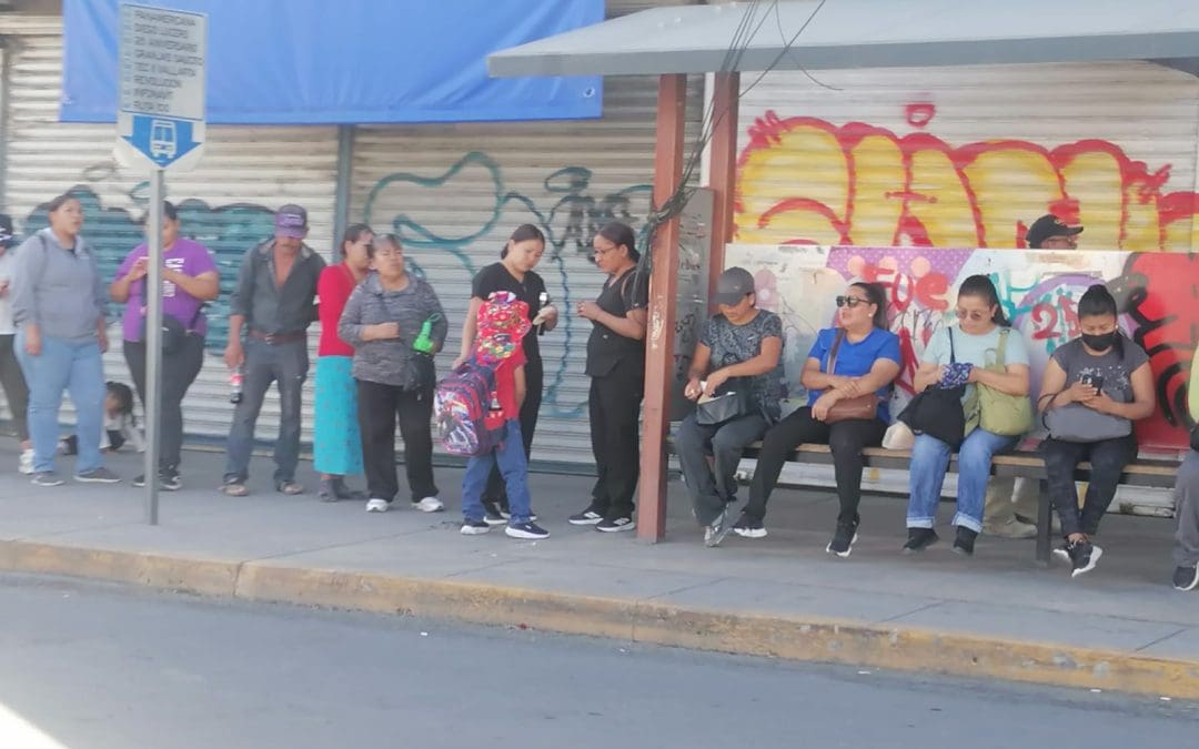Disminuye tráfico en Chihuahua, pero escasean unidades del transporte público