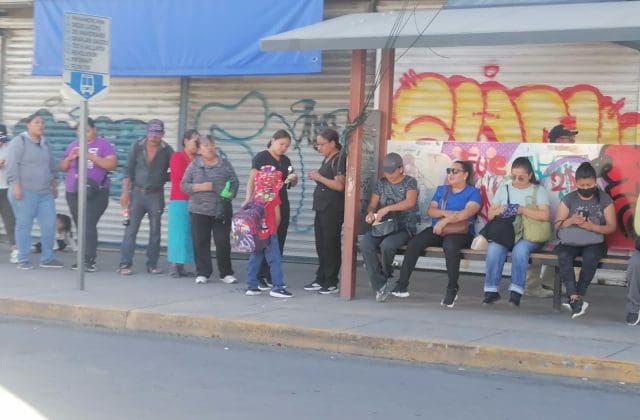 Disminuye tráfico en Chihuahua, pero escasean unidades del transporte público