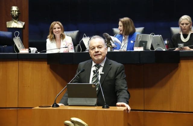 Advierte Mario Vázquez riesgo masivo: pide frenar corte de líneas telefónicas
