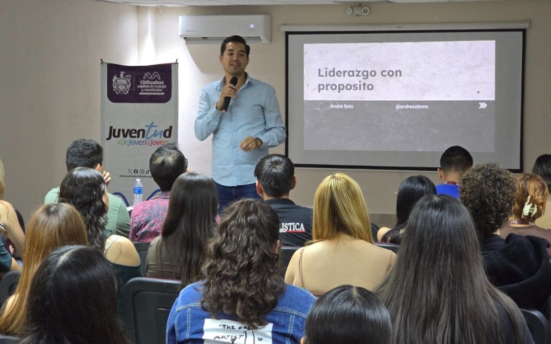 Fortalece municipio el liderazgo juvenil con conferencias para universitarios