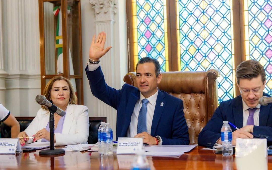 Pide Bonilla a CFE frenar apagones en Chihuahua; calor y red saturada agravan fallas
