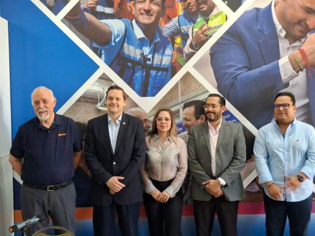 Con bolsa de 6 millones de pesos, municipio apuesta por impulsar a emprendedores de la capital