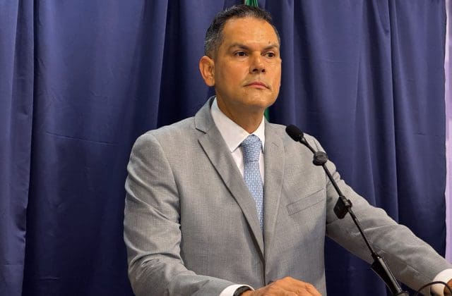 Loya sigue con su aspiración para la Gubernatura