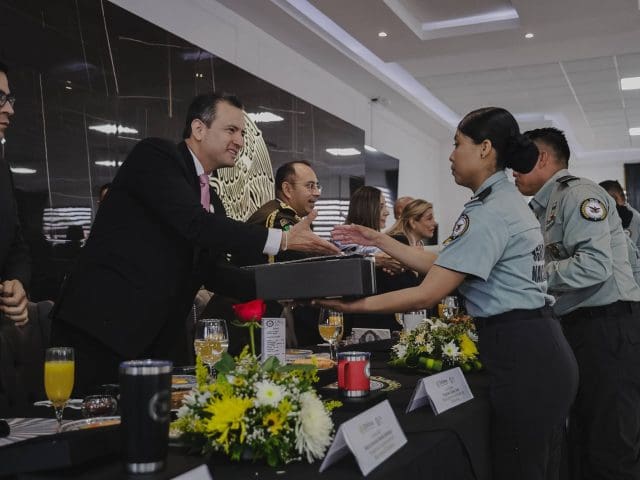 Marco Bonilla participa en el séptimo aniversario de la Guardia Nacional