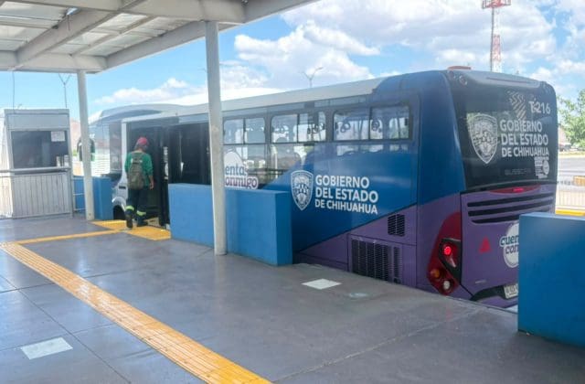 Usuarios varados, gastos extras y retrasos: el saldo del paro en el Bowí