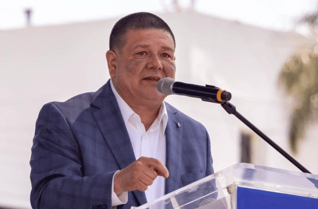 “No vengo a imponer reglas; acataré lo que decida el PAN”: Jáuregui
