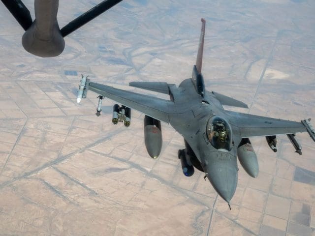 Escalan tensiones entre Estados Unidos e Irán tras nuevos ataques en el estrecho de Ormuz