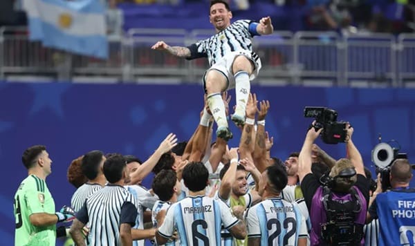 Argentina remonta y se instala en cuartos de final del mundial 2026