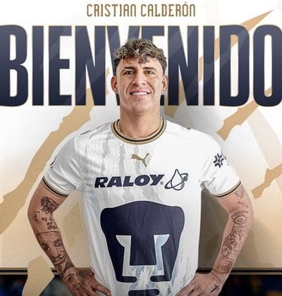 Firma el Chicote Calderon con los Pumas