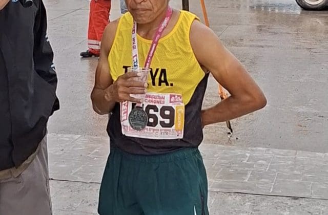 ¡Imparable! Honorio Tomás Juárez rompe el récord y conquista los 21 kilómetros