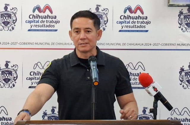 Investigan origen de uniformes asegurados; aun no se confirma que sean de la Policía Municipal: Julio Salas
