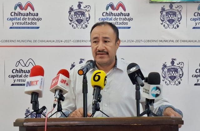Municipio apoyará gestión para regularizar puente de la calle Sierra de la Silla en la colonia Margarita: Carlos Rivas