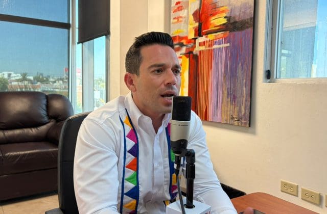 “No se trata de colores, se trata de vidas”: Enrique Rascón ante desplazamiento en la Sierra
