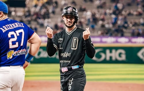 Dorados se niega a perder en la serie final del Estatal de Beisbol