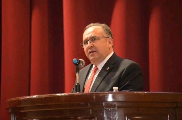 Compromiso moral y ético con el manejo de la inteligencia artificial en la UACH