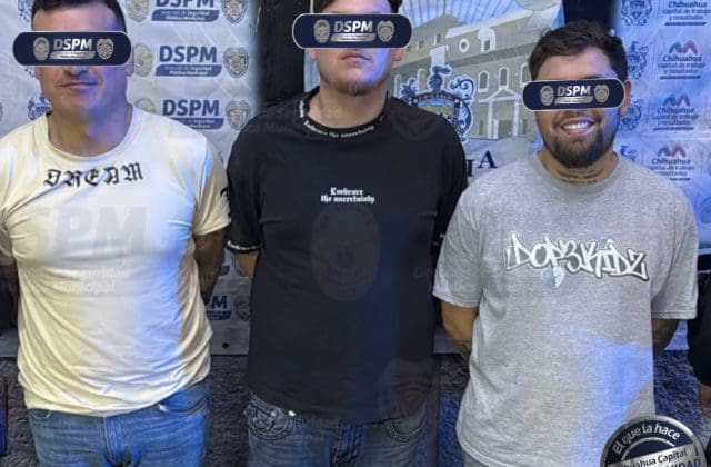 Detienen a hombres armados en suburban en los Mezquites