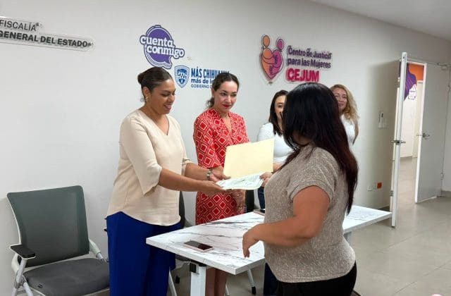 Imparten talleres a mujeres de CEJUM de cd Cuauhtémoc