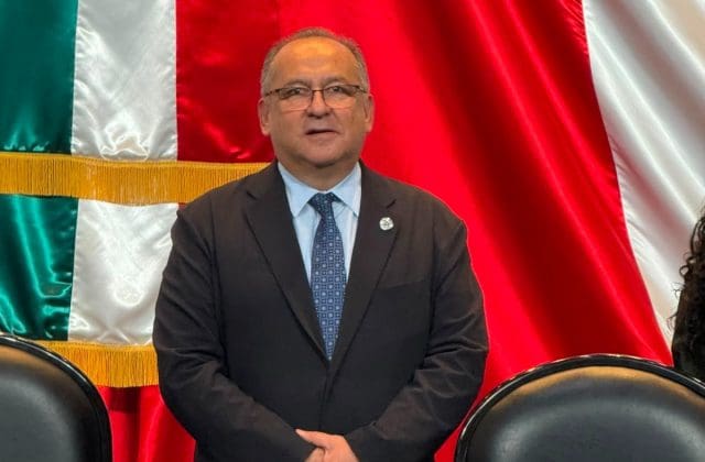 Luis Rivera entrega cuentas claras ante San Lázaro