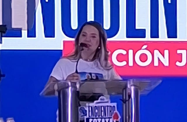 Llama Daniela Aguilar a jóvenes panistas a prepararse y participar rumbo al futuro