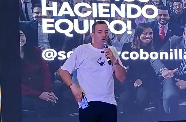 Bonilla llama a jóvenes panistas a prepararse para los retos de Chihuahua y México