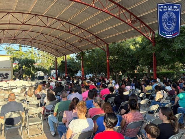 Evitar el uso de sustancias imparte la policia taller