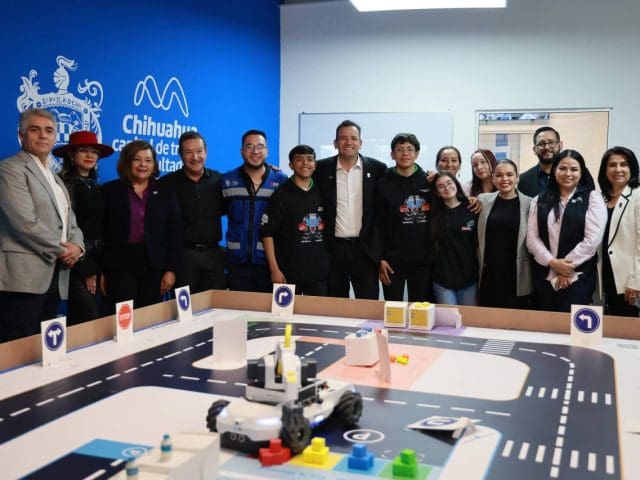 Ofrecen talleres de robotica y programación en Centro STEM municipal San Quintin