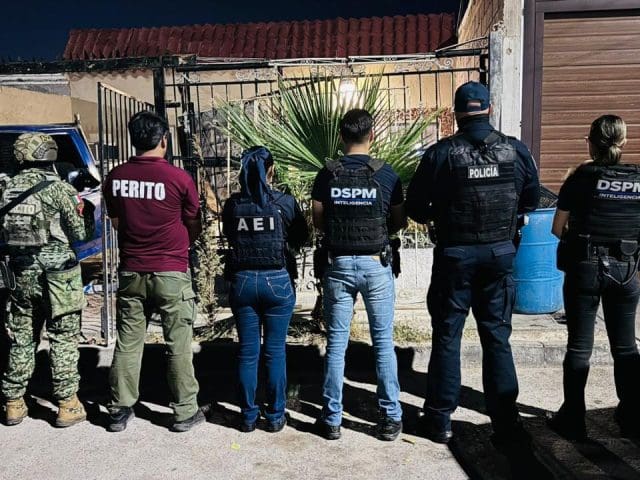Por denuncias de robo, catean 4 viviendas de la ciudad