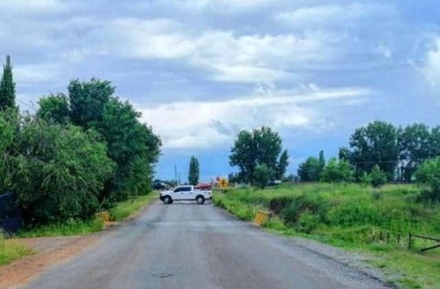 Hallan sin vida a una mujer en campo 34 de Cuauhtémoc; presenta heridas de bala