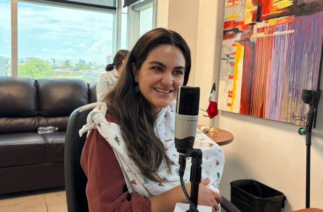 Descarta Andrea restricciones a medios y defiende consulta sobre derechos de las audiencias