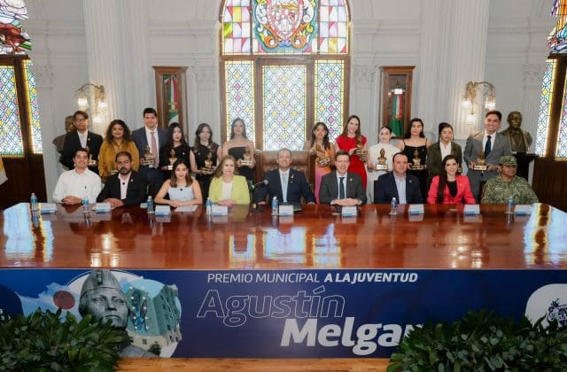 Aprueba Cabildo a 12 ganadores del Premio Municipal a la Juventud “Agustín Melgar” 2026